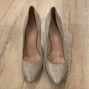 Enzo angiolini pumps